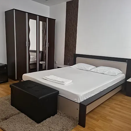 Aparthotel Yanis Bucharest Exterior photo