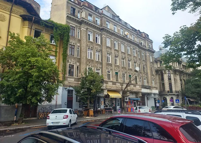 Aparthotel Yanis